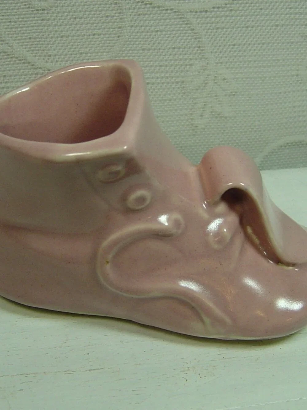 Vintage pink baby shoe planter/vase